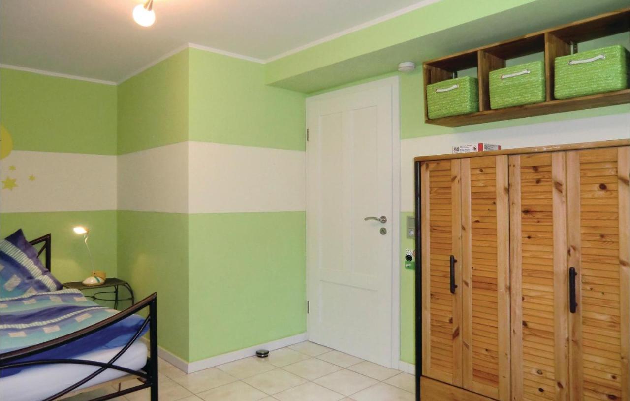 Amazing Apartment In Karlshausen With Kitchen Esterno foto